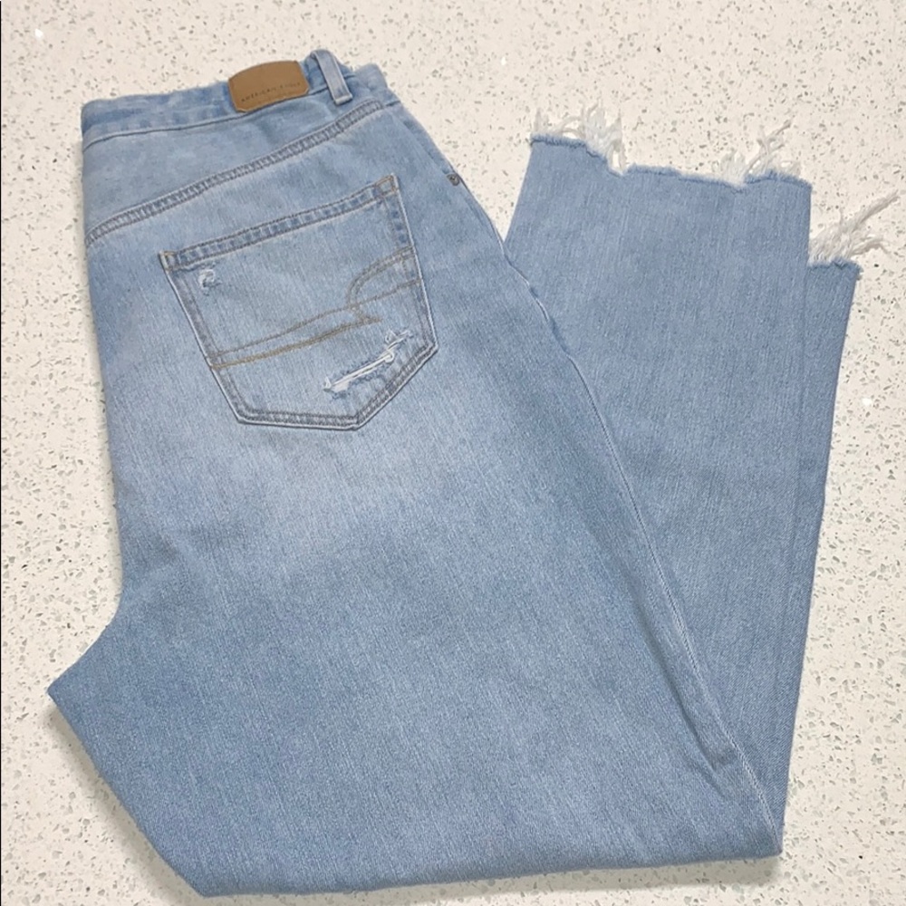 American Eagle Mom Jeans
